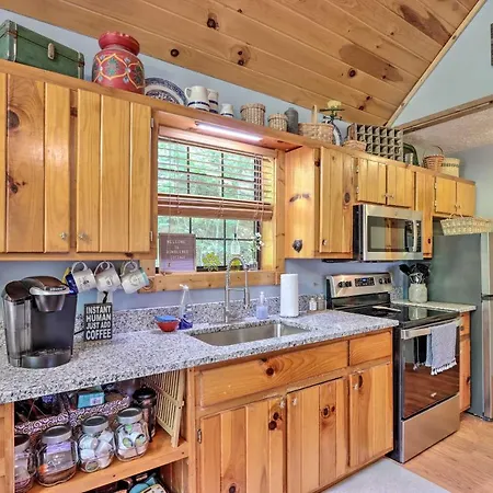 Bumblebee Cottage Murphy Retreat With Hot Tub Salem Exterior foto