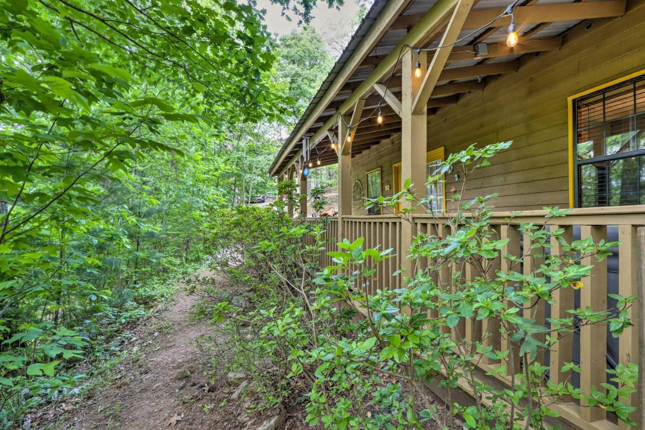 Bumblebee Retreat With Hot Tub Holiday home *